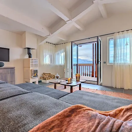 Luxury Penthouse With Mountain View & Fireplace Appartement
