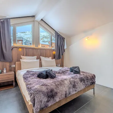 Appartement Luxury Penthouse With Mountain View & Fireplace *